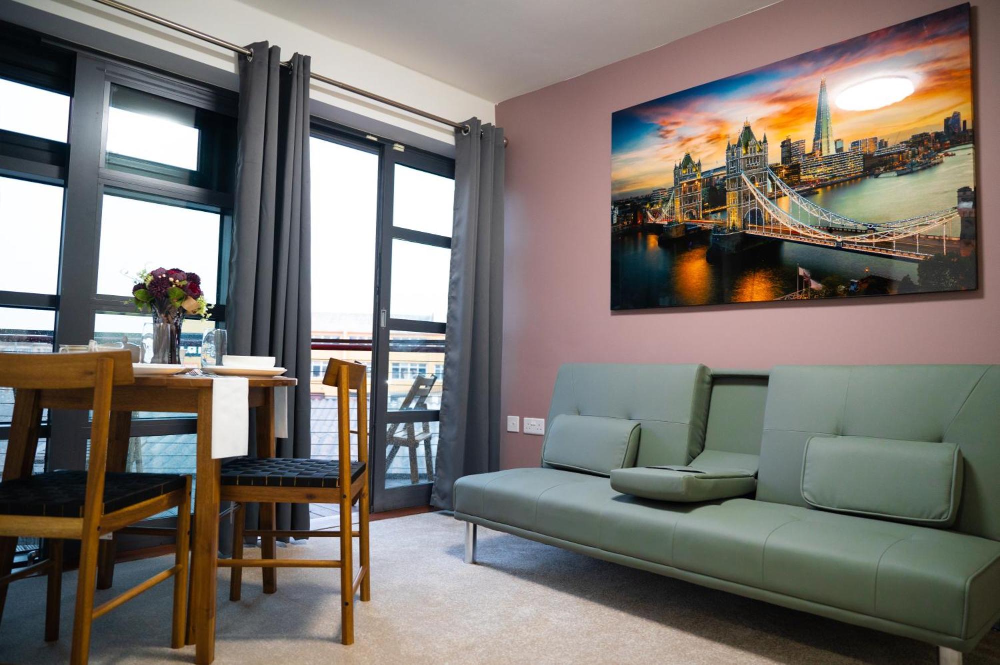 Digbeth Aparthotel เบอร์มิงแฮม ภายนอก รูปภาพ